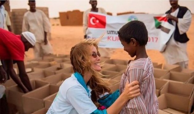 Gamze &Ouml;z&ccedil;elik'ten Arakan a&ccedil;ıklaması!