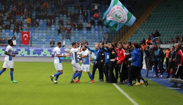 rizesporda_ibrahim_uzulmezden_iddiali_aciklamalar_hedef_belliPL