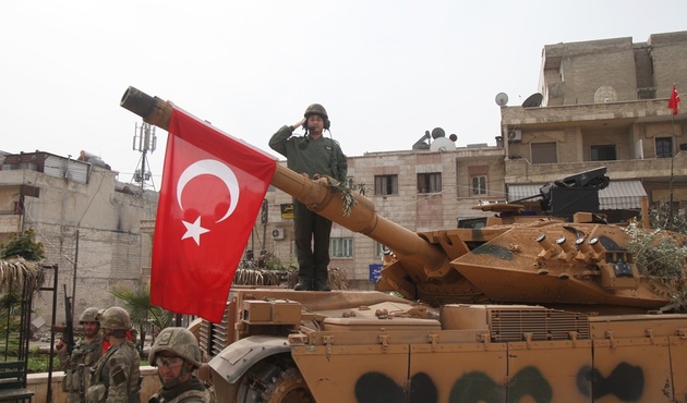 Afrin'den dikkat &ccedil;eken kareler...