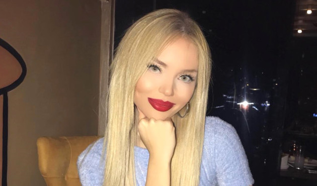 Cansu Taşkın 'photoshop' yaparken biraz abarttı!