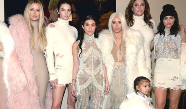 Şok iddia.. Kylie Jenner, ablasının kocasından &ccedil;ocuk doğurdu!