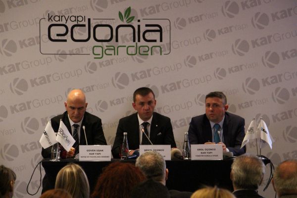 Edonia_Garden_Lansman1