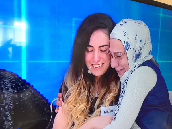 0x0-muge-anli-ile-tatli-sert-bir-basariya-daha-imza-atti-1522143387497
