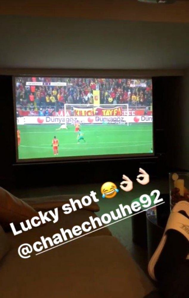 fenerbahceli-aatif-in-golune-janssen-den-mesaj-10717844_1036_m