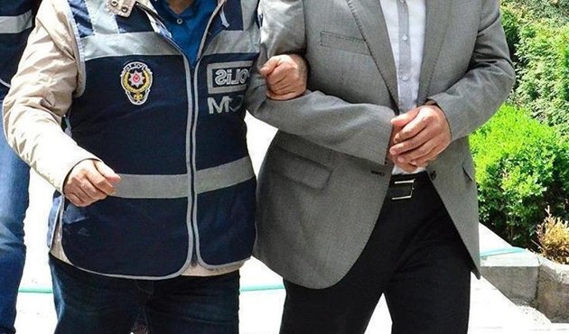 Eski Ankara İstihbarat Şube M&uuml;d&uuml;r&uuml; g&ouml;zaltına alındı!