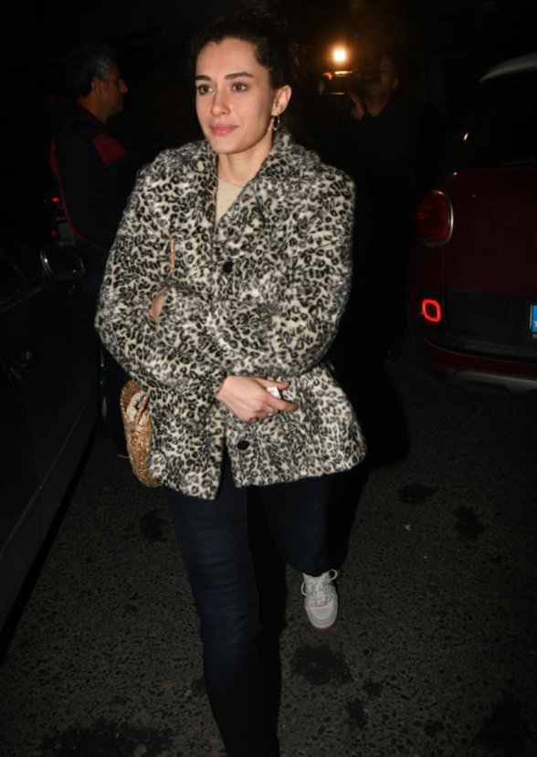 hande-dogandemir-ic