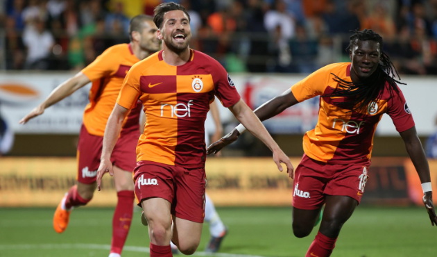 Sinan G&uuml;m&uuml;ş formayı kaptı... Derbide ilk 11'de!