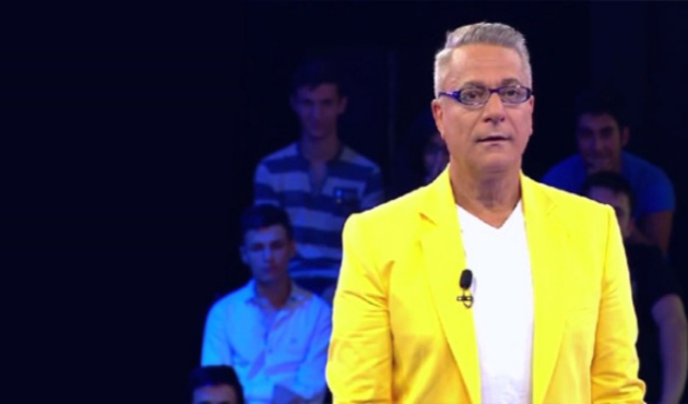 Mehmet Ali Erbil acı haberi b&ouml;yle duyurdu!