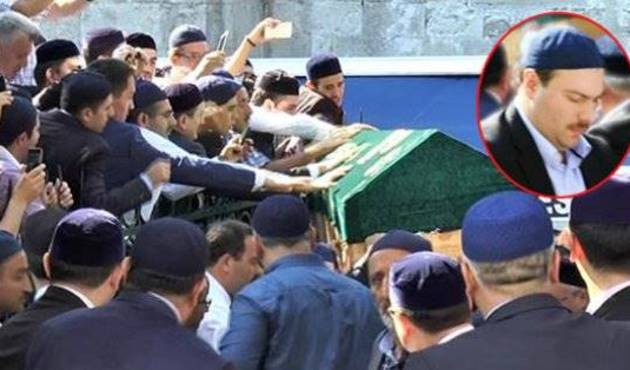 S&uuml;leymancılar, liderleri Alihan Kuriş'i neredeyse peygamber ilan edecek