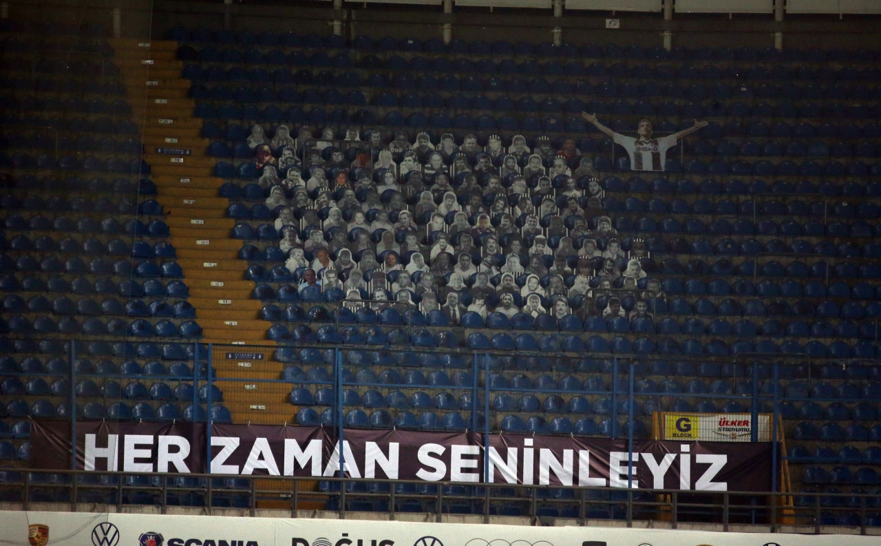 BEŞİKTAŞ DEPLASMAN TRİB&Uuml;N&Uuml;