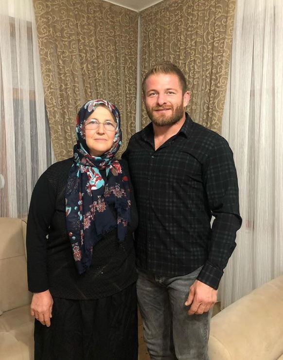 Survivor 2021 şampiyonu İsmail Balaban'dan nişanlısı i&ccedil;in bomba a&ccedil;ıklama