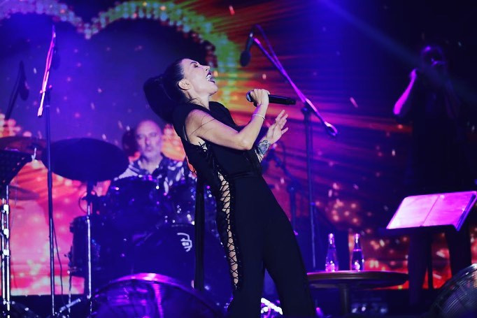 Hande Yener