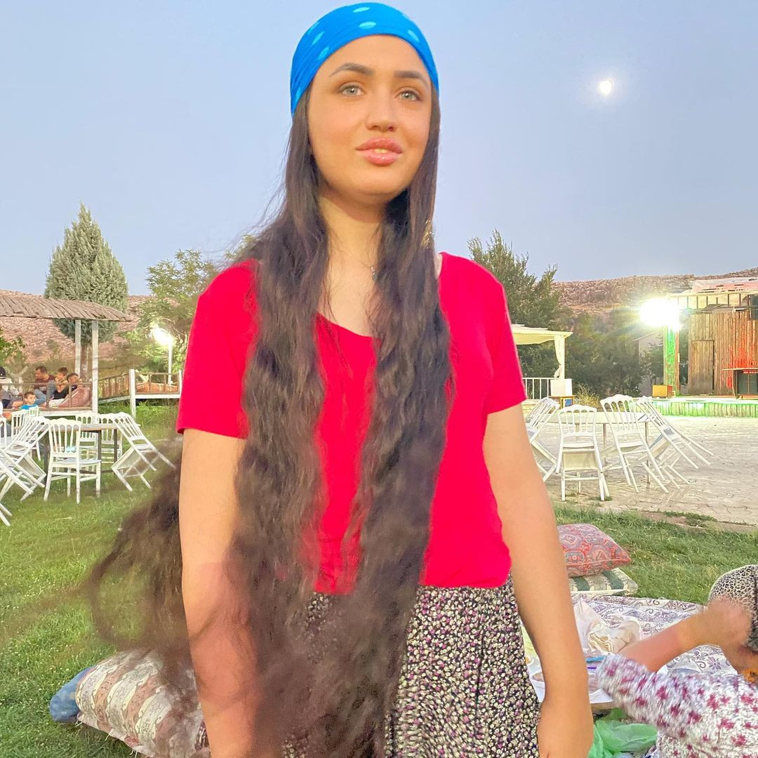 Mutlu Kaya