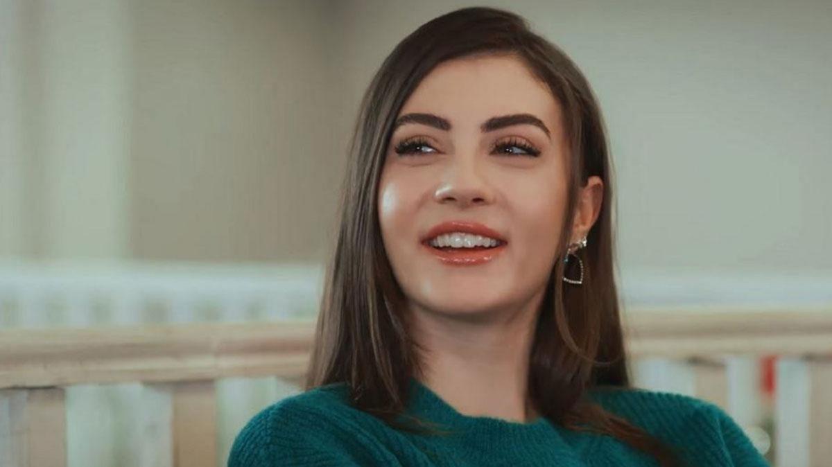 Burcu Özberk kimdir, kaç yaşındadır? Burcu Özberk aslen nereli, hangi dizilerde oynadı?