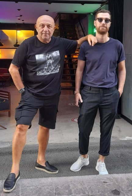 Ezgi Eyüboğlu'ndan ayrılan Oğulcan Engin'e babası Sinan Engin destek oldu