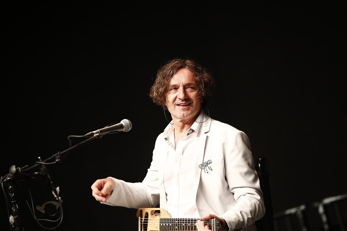 Balkan m&uuml;ziğinin &uuml;nl&uuml; ismi Goran Bregovi&ccedil; yeniden T&uuml;rkiye'ye geliyor
