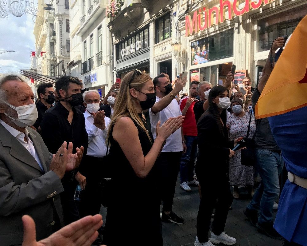 En Acı veda... Ferhan Şensoy son yolculuğuna uğurlanıyor