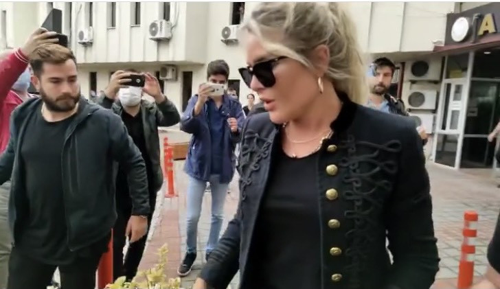 2 yıllık evlilikte mutsuz son! Selin Ciğerci, Gökhan Çıra'dan boşandı