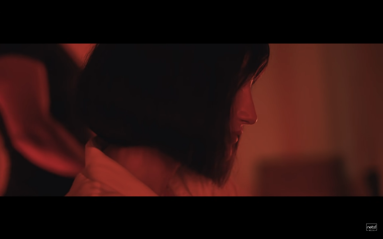 Pulp Fiction'ın Mia'sı ile tıpatıp aynı oldu! İmaj değiştiren Didem Soydan güzelliğiyle büyüledi