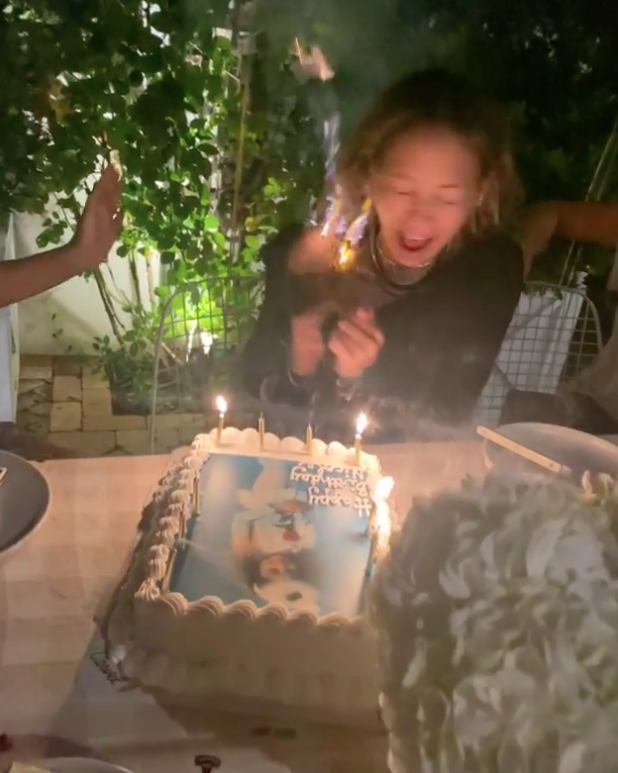 Ünlü yıldız Nicole Richie doğum gününde kendini yaktı