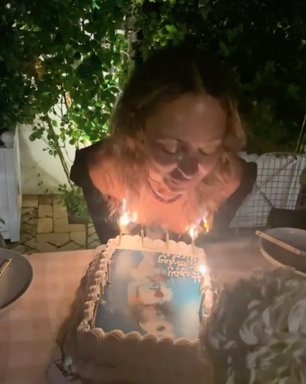 Ünlü yıldız Nicole Richie doğum gününde kendini yaktı