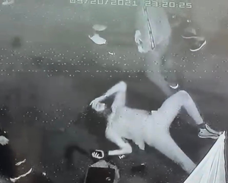 Şevval Şahin’in sevgilisi Yiğit Marcus Aral'ın Taksim'de öldüresiye dövüldüğü anlar kamerada