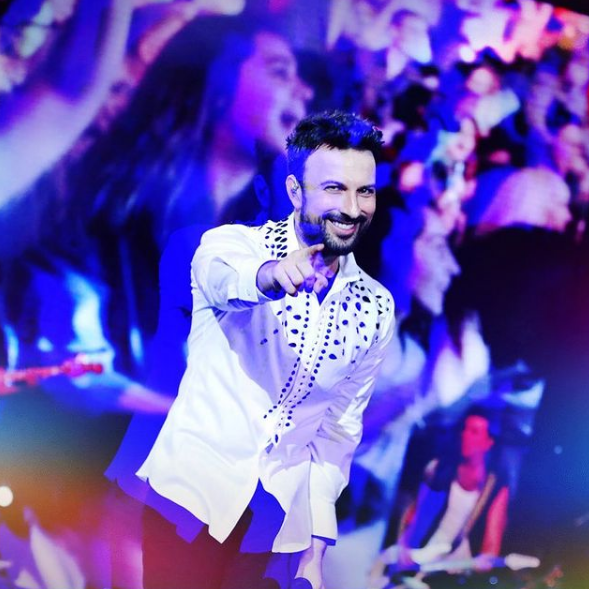 Megastar Tarkan hayranlarını üzen bir karar aldı! 1