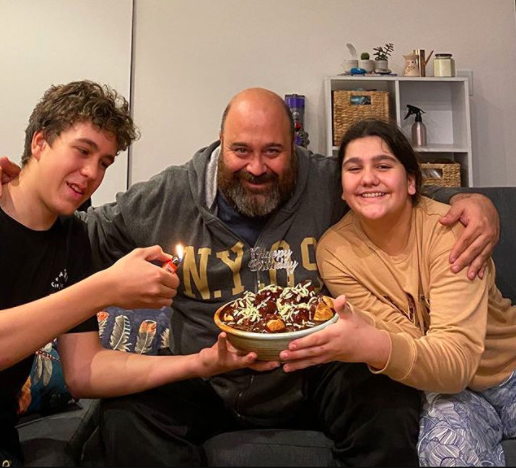 MasterChef Somer Şef'in gençlik yılları sosyal medyayı salladı! Tanımak neredeyse imkansız