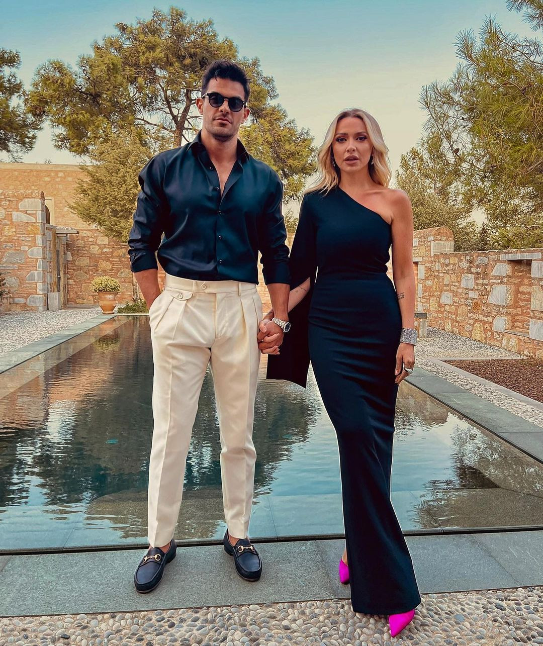 Mehmet Dinçerler'den bir ilk! Sevgilisi Hadise ile fotoğraflarını paylaştı