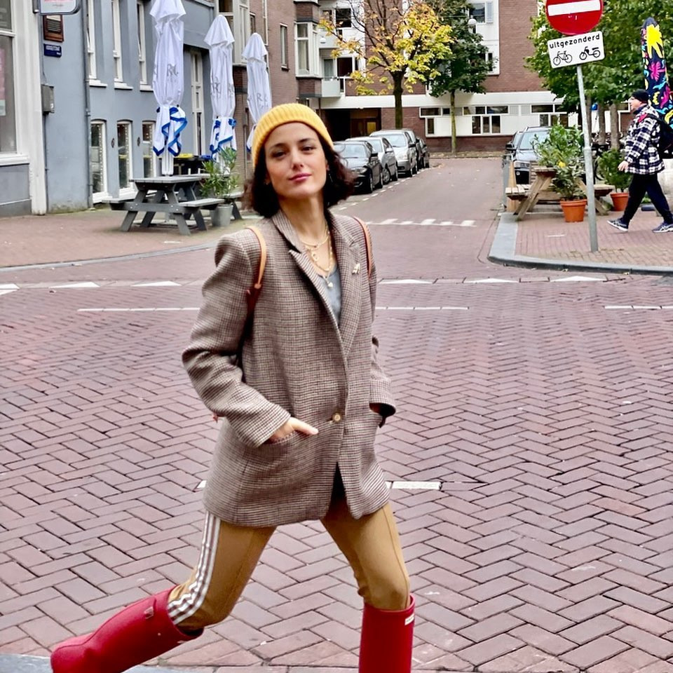 Oyuncu Cansu Tosun imaj tazeledi! işte yeni hali