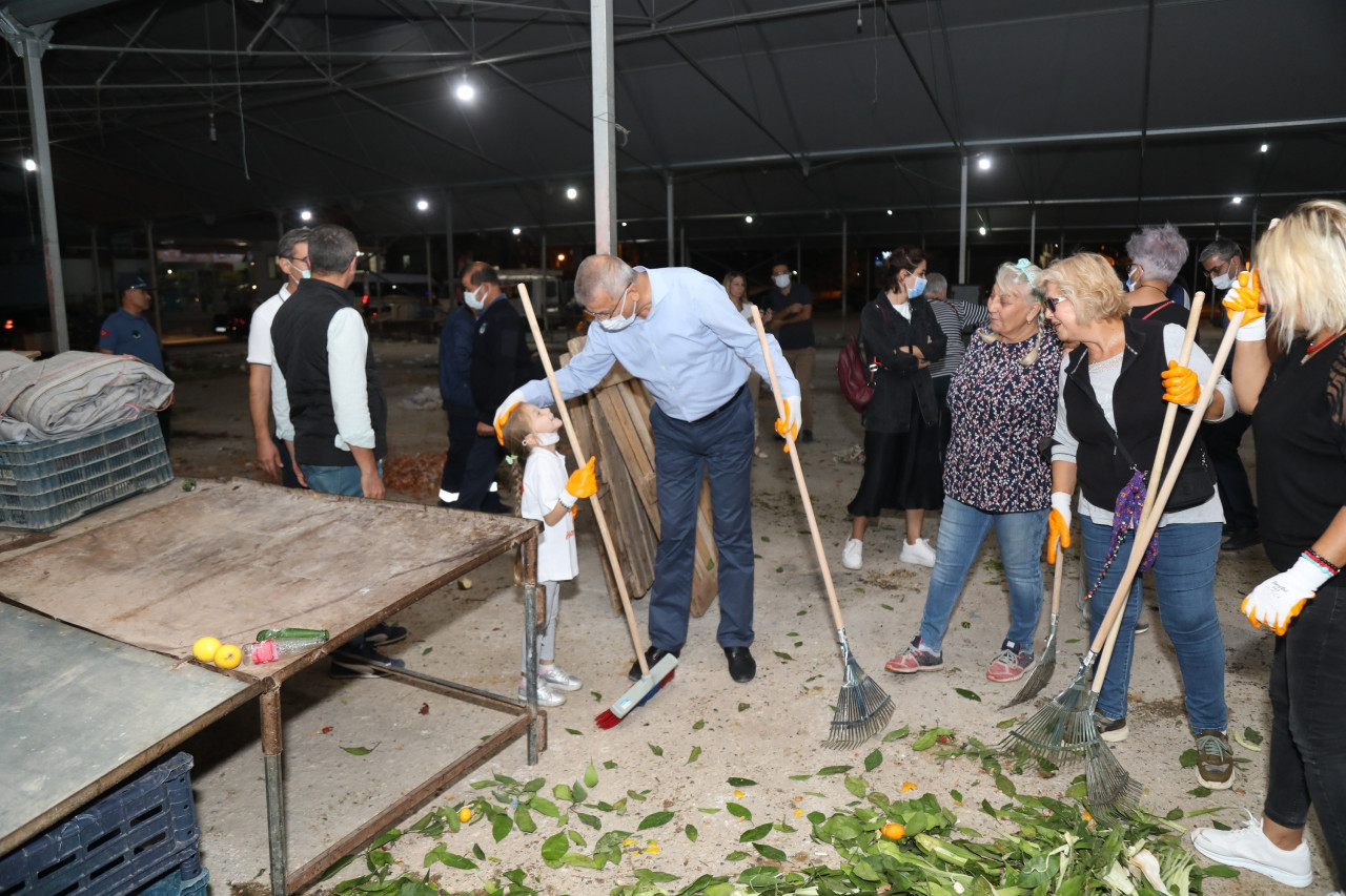 Mersin'de pazar atıkları komposta dönecek