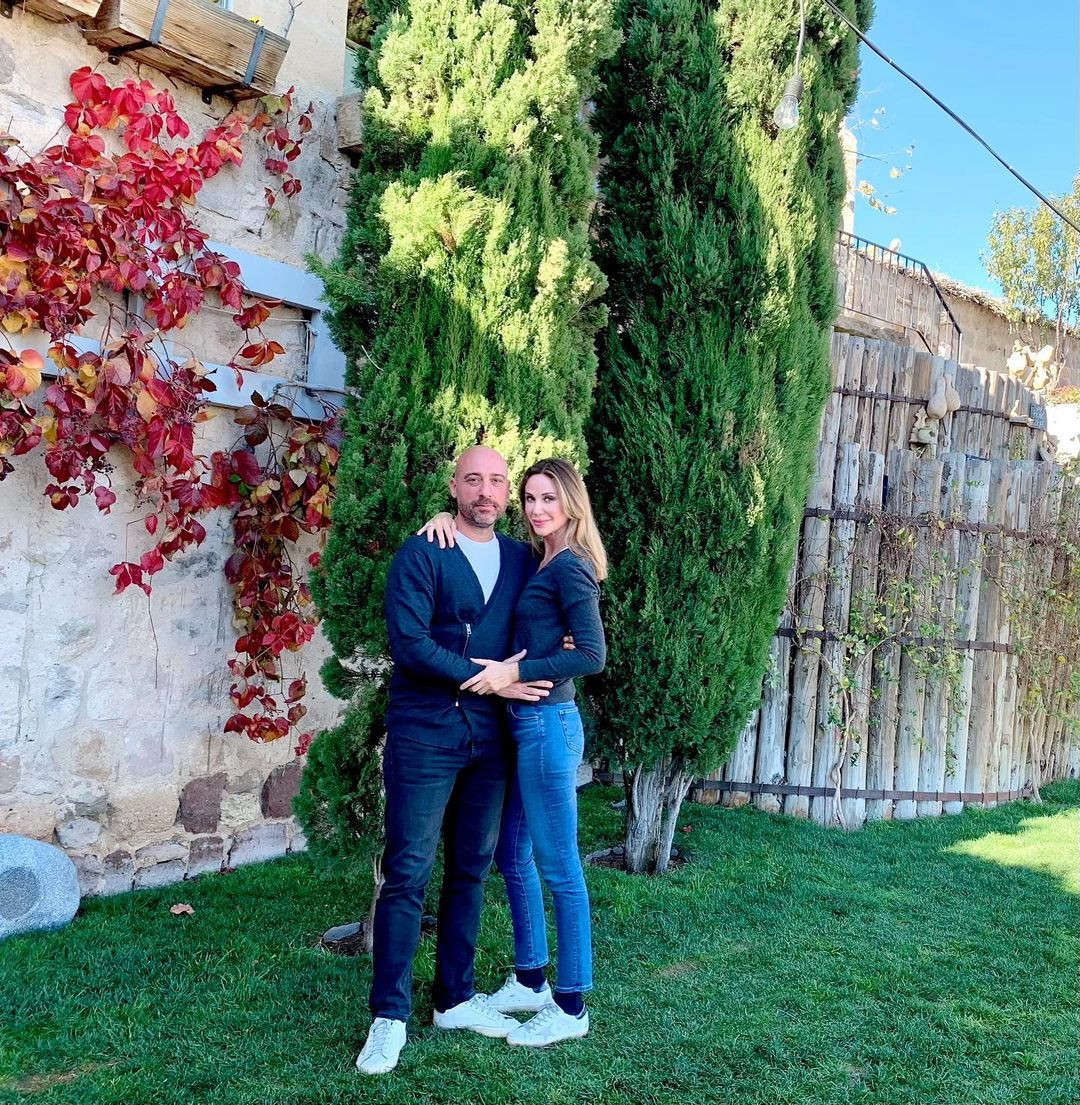 Demet Şener aşka geldi! Yeni sevgilisi Tolga Arman ile romantik tatilini paylaştı