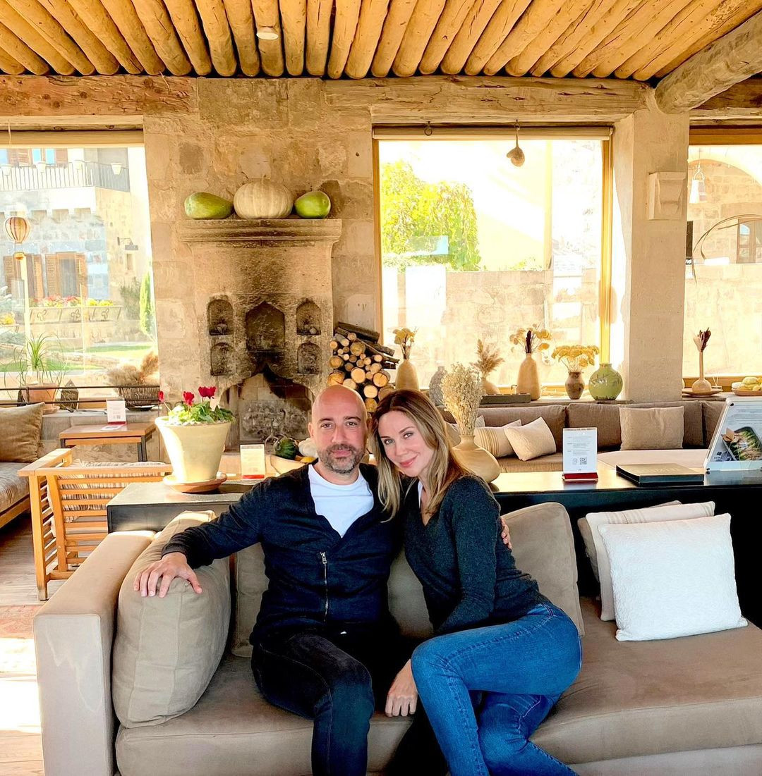 Demet Şener aşka geldi! Yeni sevgilisi Tolga Arman ile romantik tatilini paylaştı