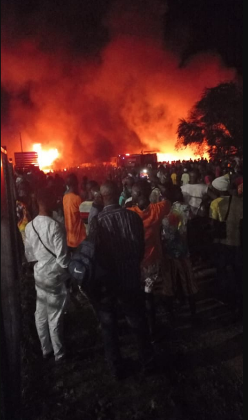 Sierra Leone'de yakıt tankerinde patlama! Onlarca kişi hayatını kaybetti