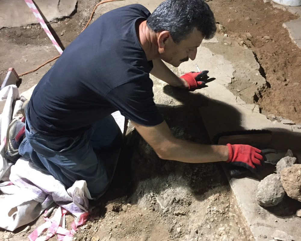 Antalya Kalei&ccedil;i&rsquo;ndeki otelin altından 2 bin yıllık tarih &ccedil;ıktı