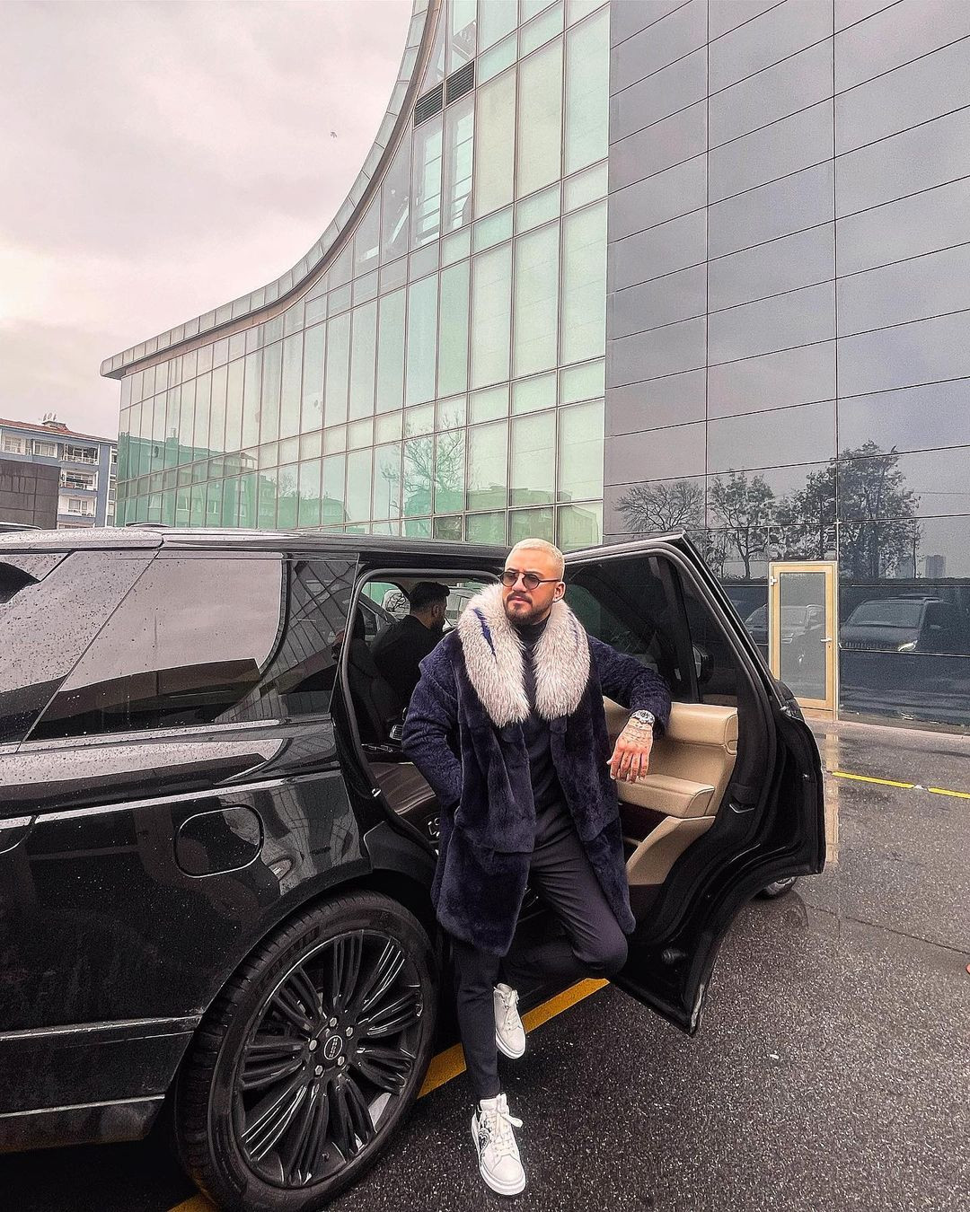 Saç rengini değiştiren Gökhan Çıra, Zayn Malik'e rakip oldu