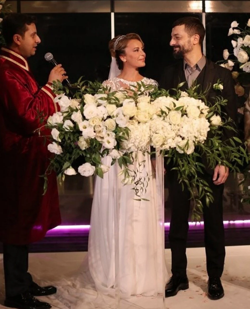 Vildan Atasever'den hamilelik müjdesi! Mehmet Erdem baba oluyor