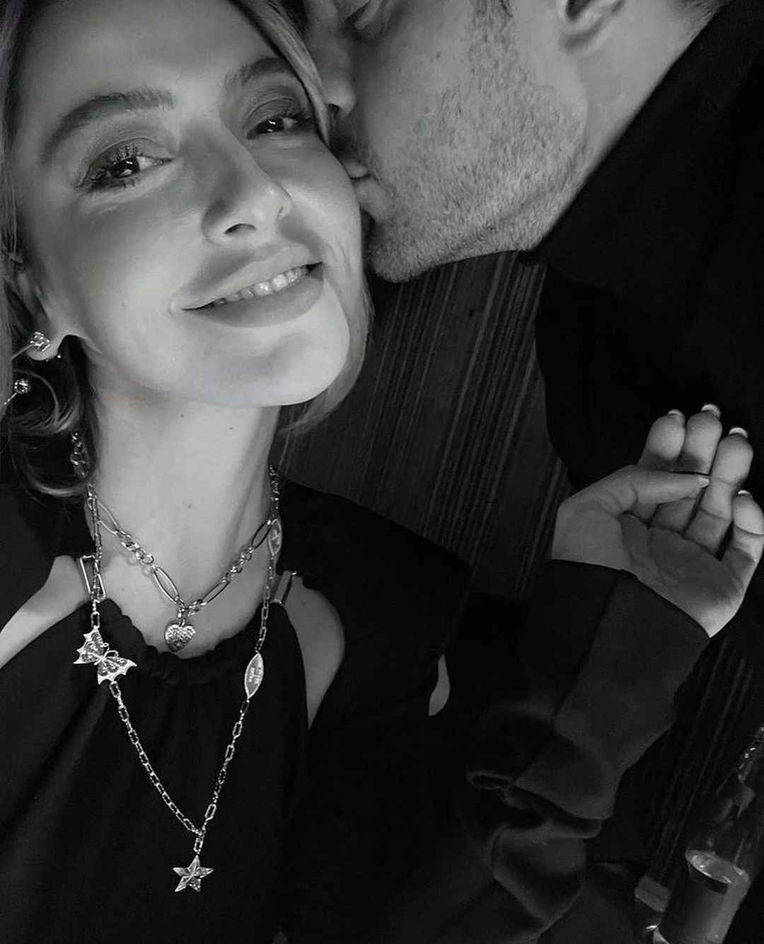 Hadise ile sevgilisi Mehmet Dinçerler trafik kazası geçirdi