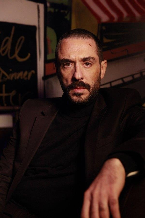 Eşkıya Dünyaya Hükümdar Olmaz’ın Behzat Façalı'sı Emir Benderlioğlu 'Barbaroslar Akdeniz’in Kılıcı'nın kadrosuna dahil oldu
