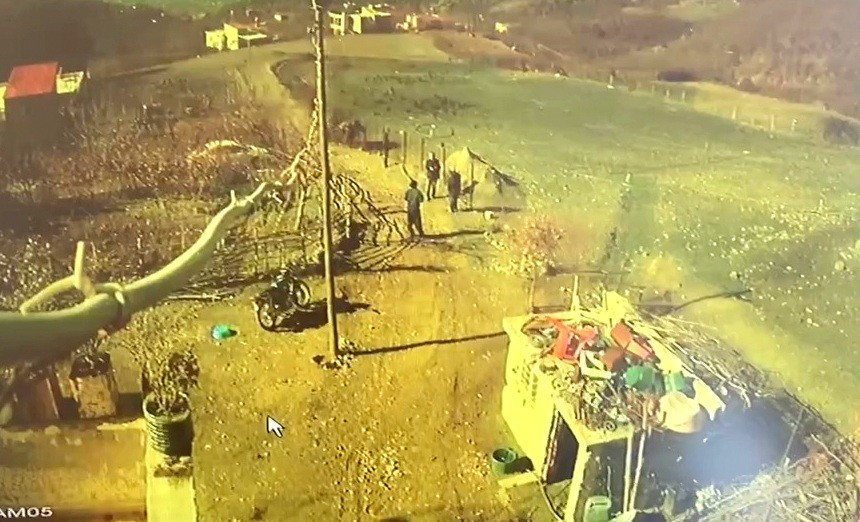 Emekli polis memuru Süleyman C.’nin yeğeni İlyas Kütük’ü öldürdüğü anlar kamerada
