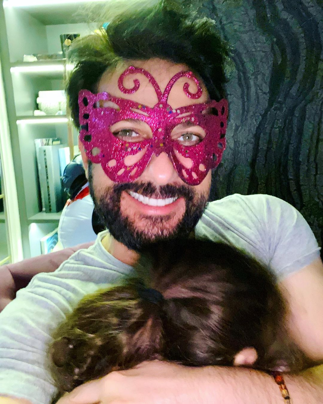 Megastar Tarkan'dan ilginç açıklama: Yakında beni makyajlı görürseniz şaşırmayın