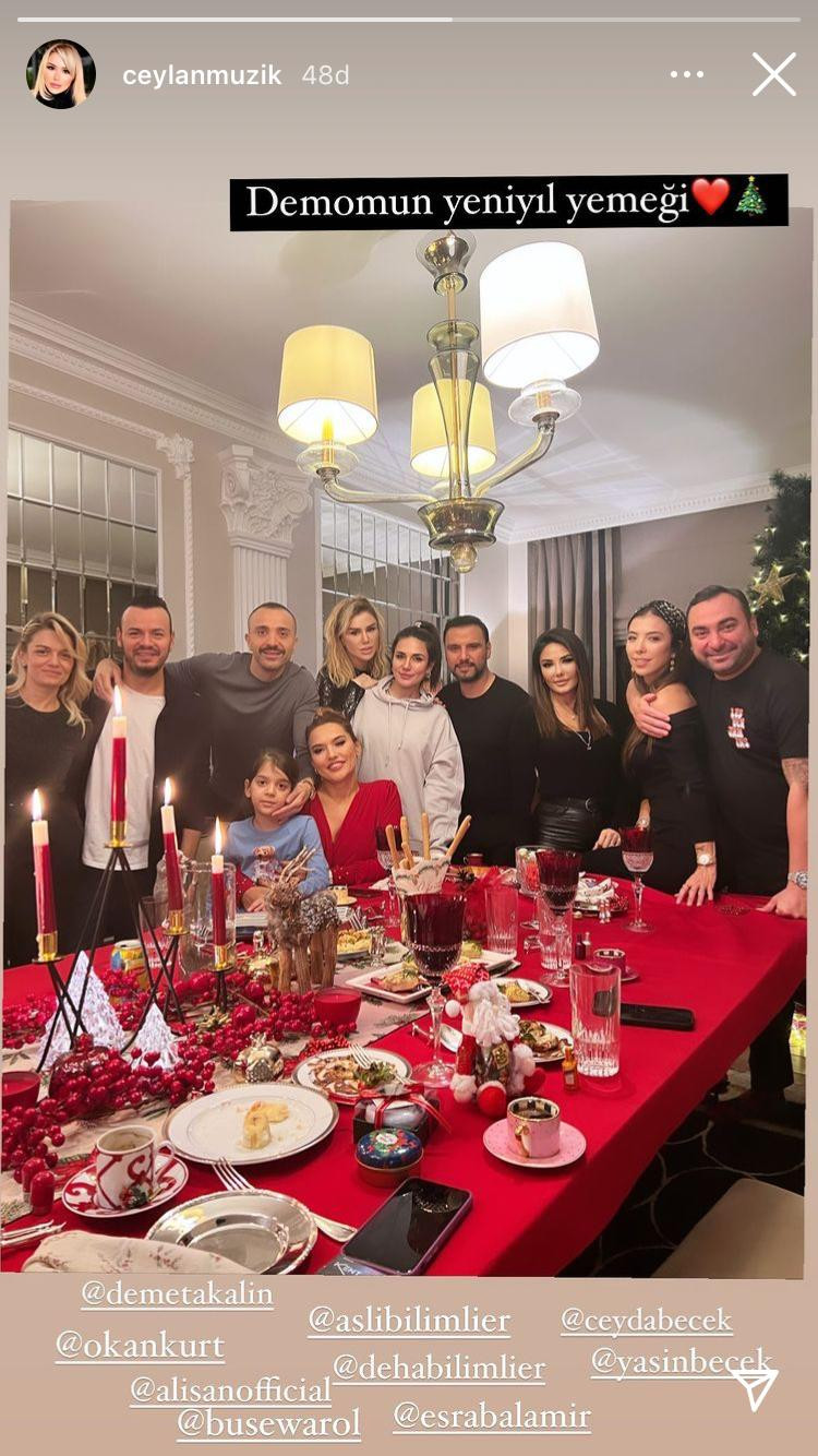 Demet Akalın ve Okan Kurt evinde yılbaşı daveti verdi