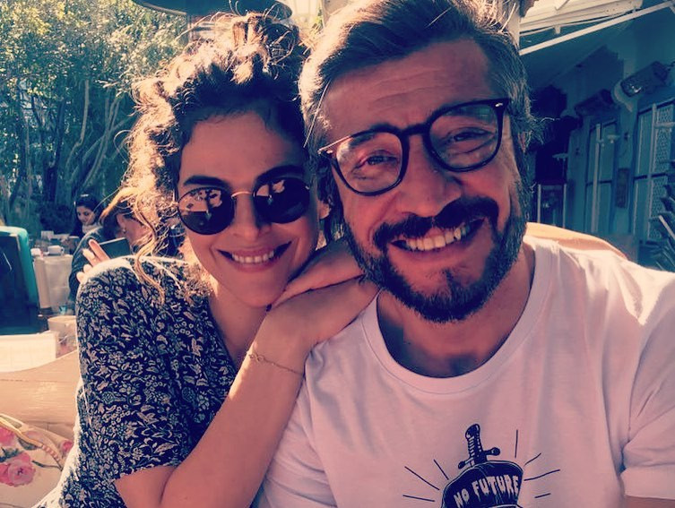Gamze Topuz sevgilisi Metin T&uuml;mer'e aşkını haykırdı
