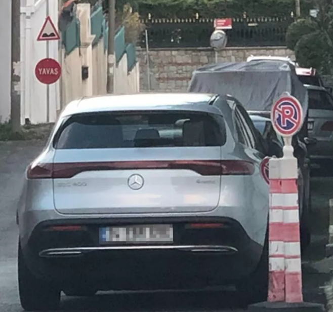 Aslı Enver'in yalnızlığı son buldu! Yeni sevgilisi &uuml;nl&uuml; iş insanı &ccedil;ıktı