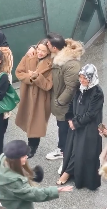 İstenmeyen gelin dedikodularına son noktayı koydu! Hadise müstakbel kayınvalidesi ile bir araya geldi