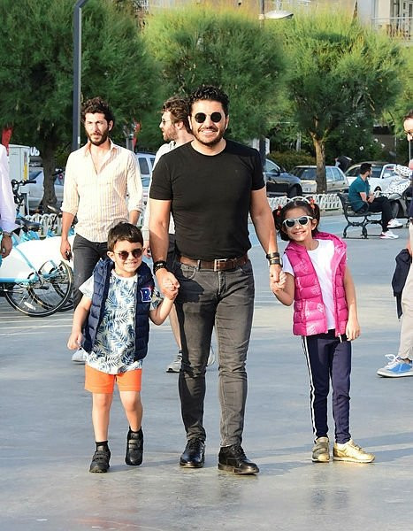 Ebru Şallı'nın eşi Uğur Akkuş eski eşiyle mahkemelik olmuştu! Nafaka davasında karar çıktı