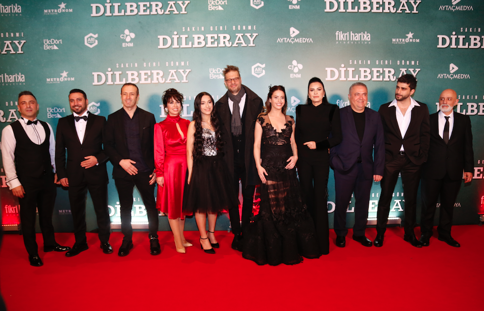 Büşra Pekin'in başrolünde olduğu 'Dilberay' filminin galası yapıldı