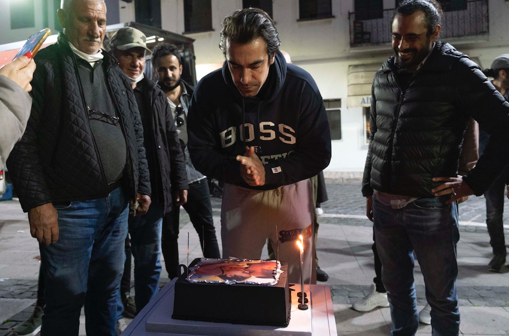Bir Zamanlar &Ccedil;ukurova'nın Hakan'ı İbrahim &Ccedil;elikkol'a s&uuml;rpriz doğum g&uuml;n&uuml;