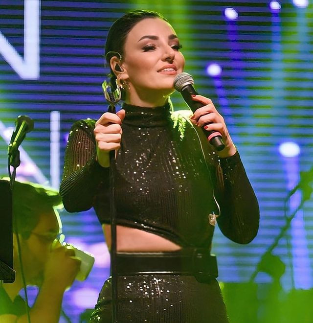 Orhan Gencebay'ın sahne kıyafetleri açıklamasına Sevcan Orhan'dan sert tepki