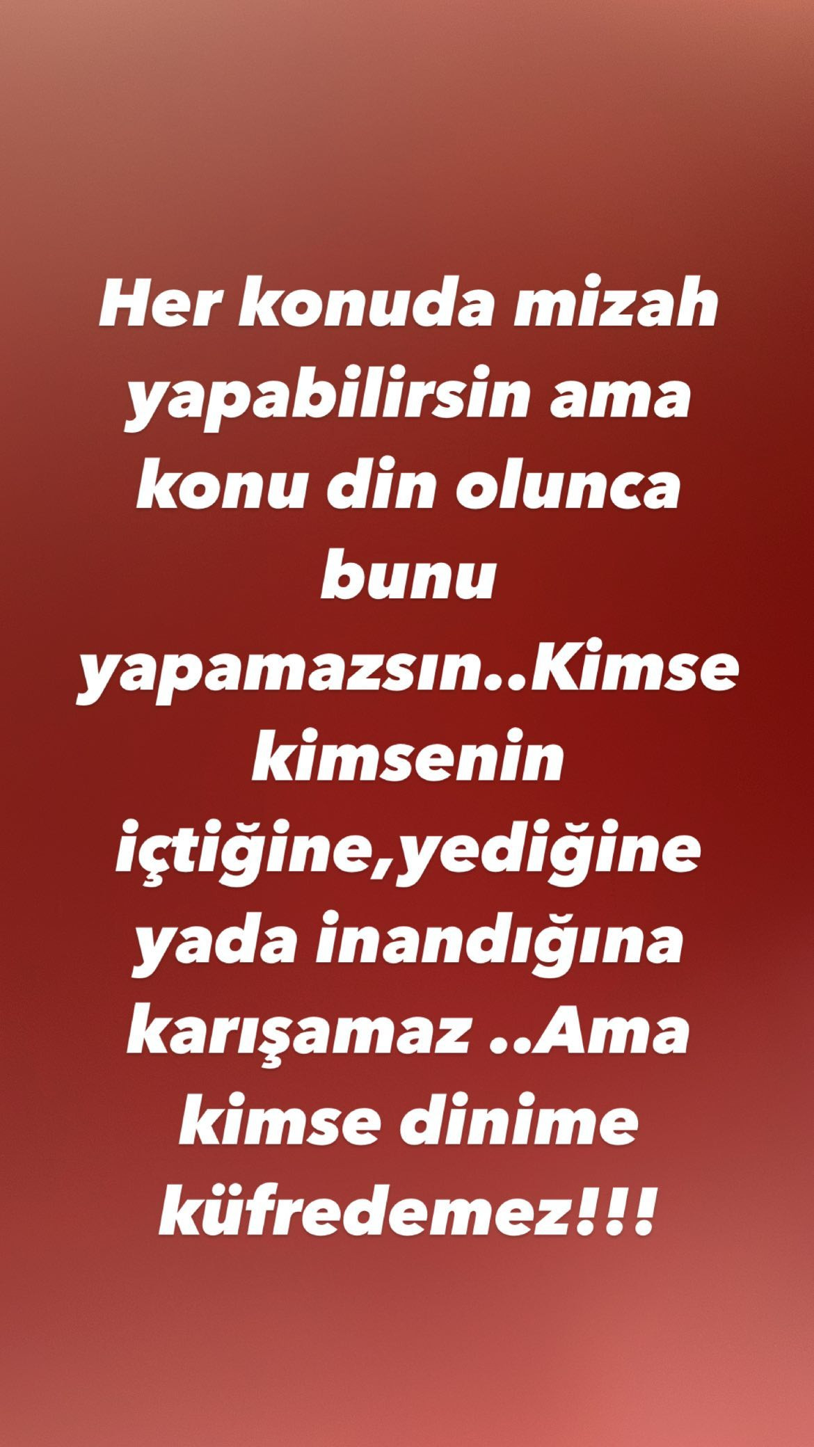 Şarkıcı Alişan, Pegasus çalışanlarının 'Kadir Gecesi' paylaşımına tepki gösterdi: 'Nasıl insanlarsınız siz!'